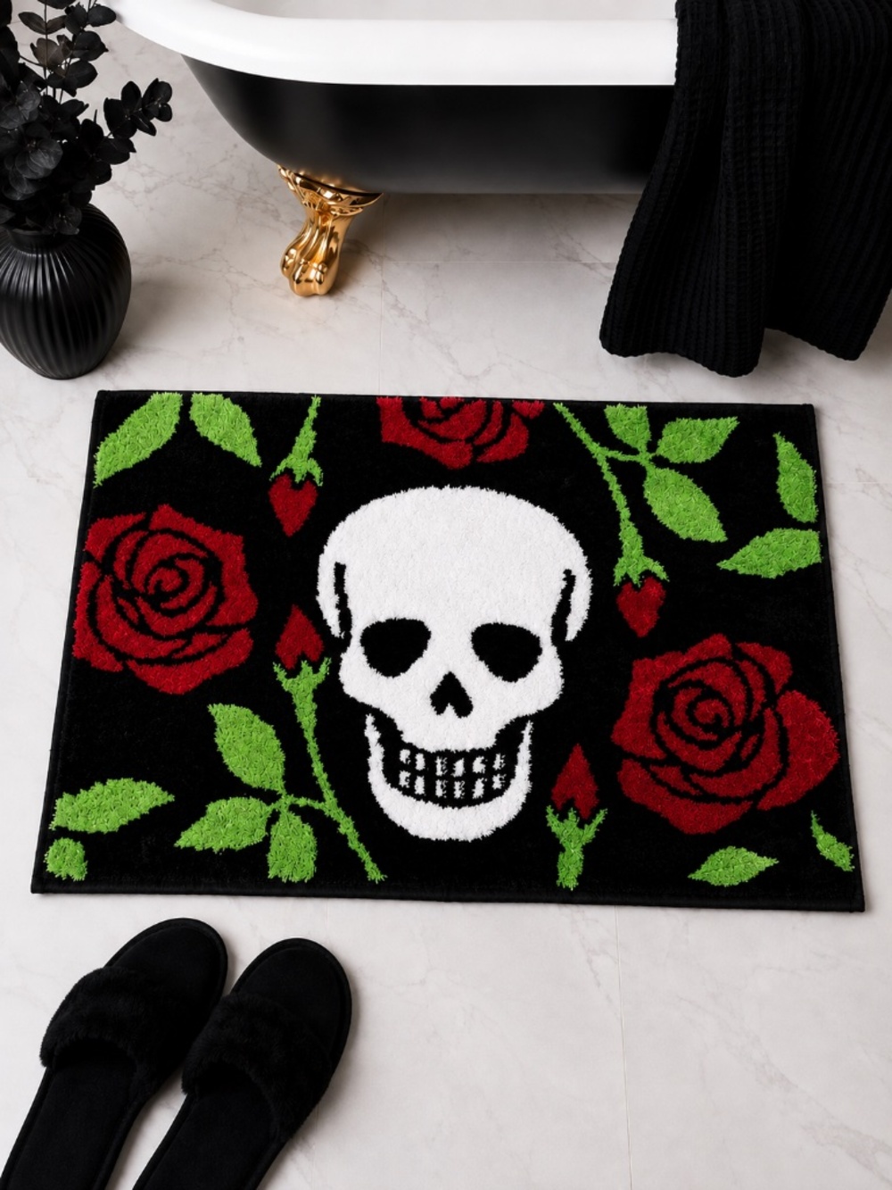 Betsey Johnson Skull Rose Plush Bath Rug Gothic Black Red 20x32 Bathroom Mat NWT